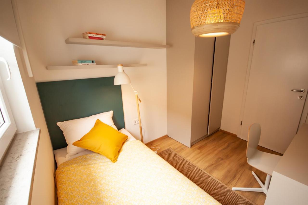 Rainbow Apartment, Копер Екстериор снимка